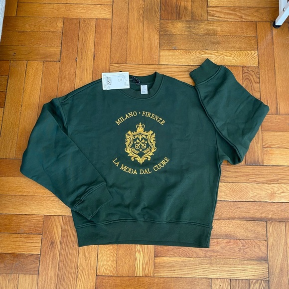 H&M - DIVIDED MOTIF-DETAIL SWEATSHIRT - XXS - NEW - Picture 3 of 10